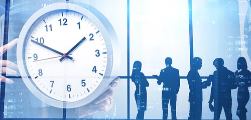 Symbol: Uhr und Arbeitskollegen
