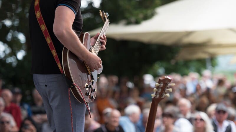 Musiker auf der Bühne
