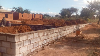 Gebäude im Rohbau (Juni 2025)